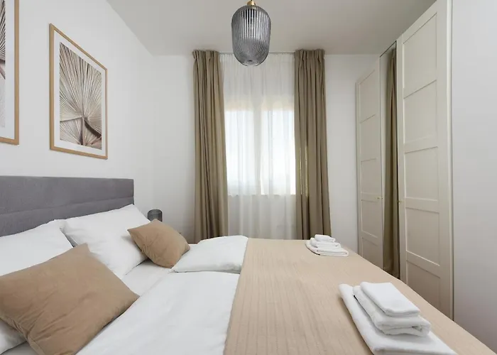 Pavin Apartment